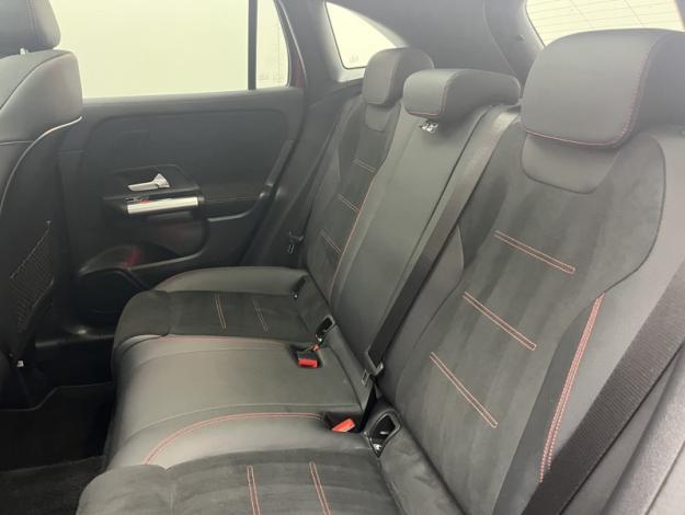 MERCEDES-BENZ GLA 180 d AMG Line AMG Line 