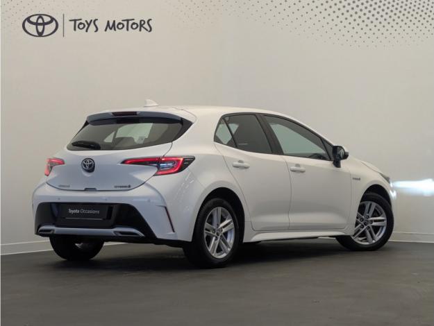 TOYOTA Corolla 2.0 HYBRID 184 CVT DYNAMIC BUSINESS  