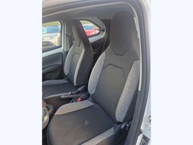 TOYOTA Aygo X 1.0 VVT-i 72 Active  