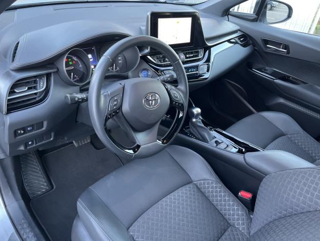 TOYOTA C-HR 184h Design Ultimate  