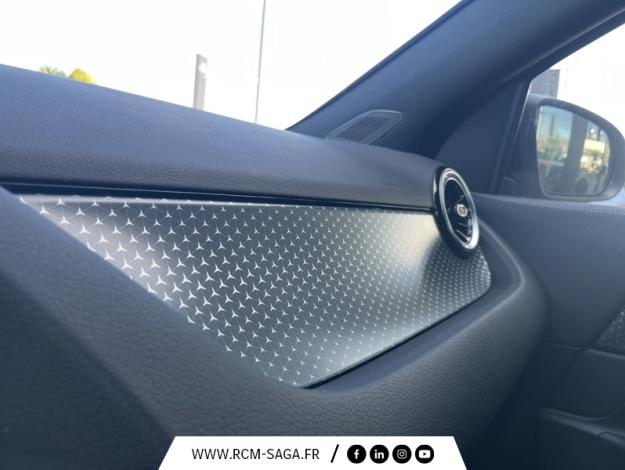 MERCEDES-BENZ GLA 200 d Progressive Line  GLA 200 d Progressive Line