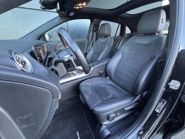 MERCEDES-BENZ GLA 200 d AMG Line  GLA 200 d AMG Line