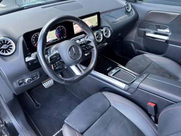 MERCEDES-BENZ GLA 200 d AMG Line  
