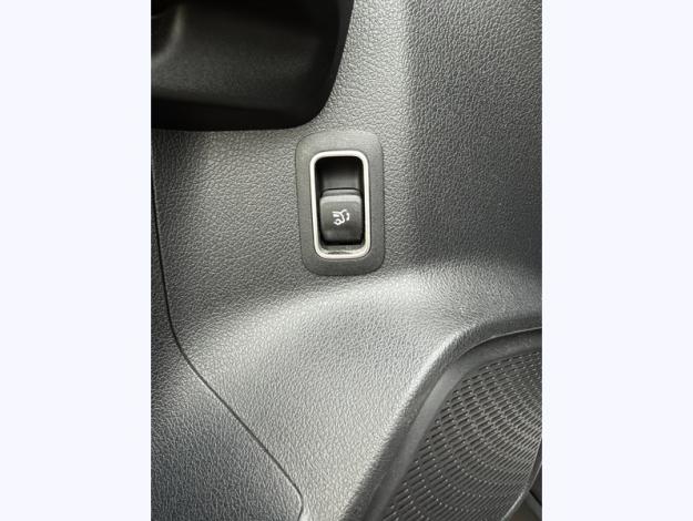 MERCEDES-BENZ GLA 200 d Progressive Line  