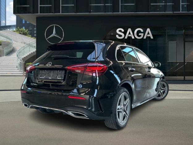 MERCEDES-BENZ A 250 e AMG Line  