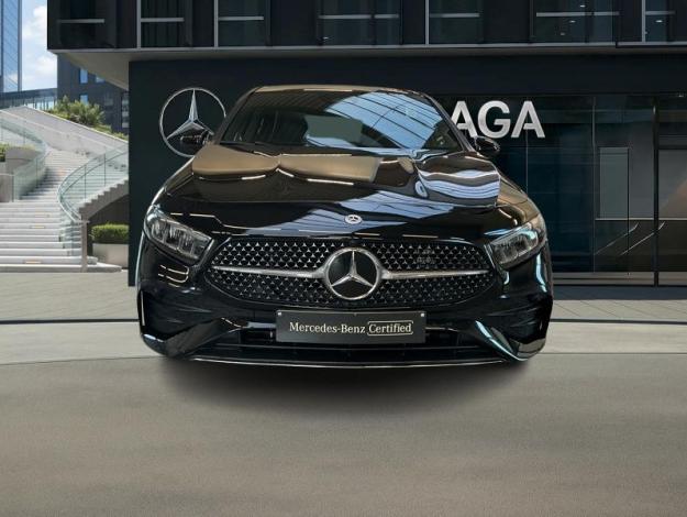 MERCEDES-BENZ A 250 e AMG Line  