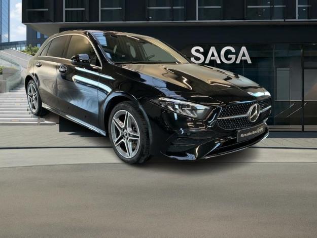 MERCEDES-BENZ A 250 e AMG Line  