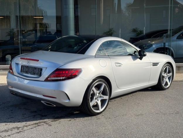 MERCEDES-BENZ SLC 180 AMG Pack Night Airscarf ILS  