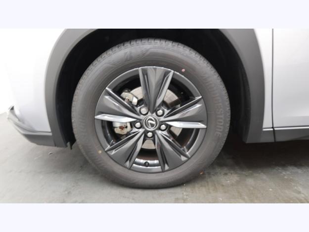 LEXUS UX 300h 2WD Luxe  