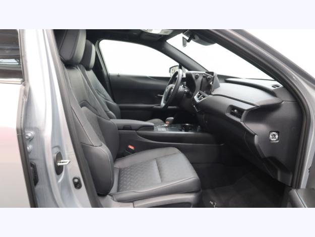 LEXUS UX 300h 2WD Luxe  