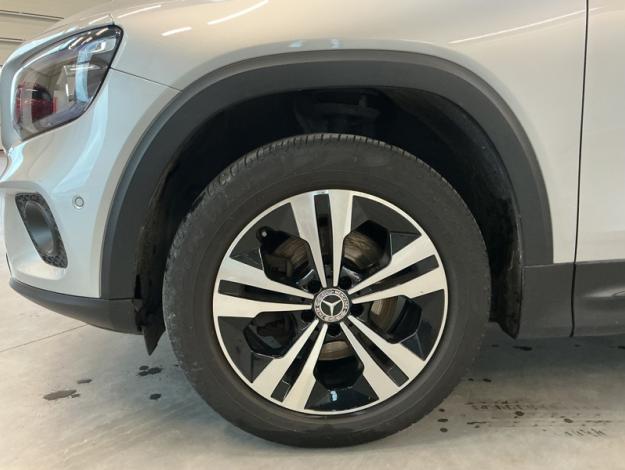 MERCEDES-BENZ GLB 200 Luxury Line Attelage  