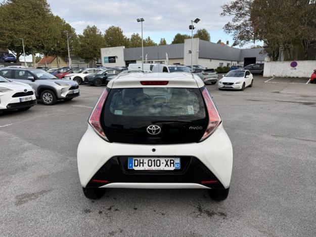 TOYOTA Aygo x-play  1.0 69 ch 