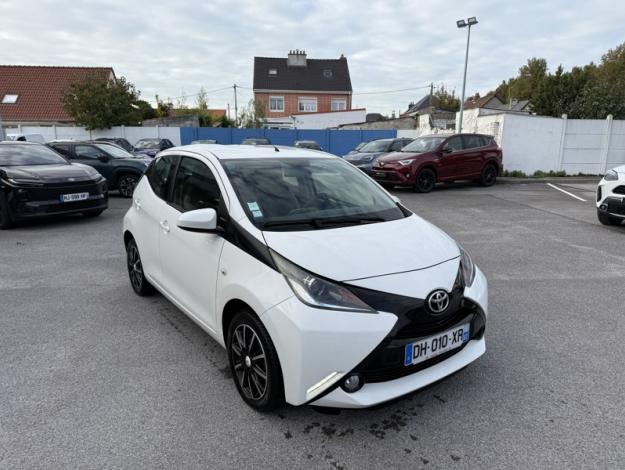 TOYOTA Aygo x-play  1.0 69 ch 