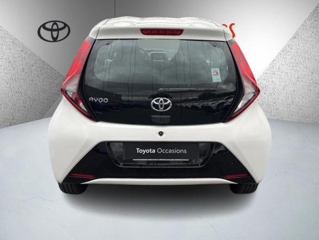TOYOTA Aygo 1.0 69  X-PLAY  