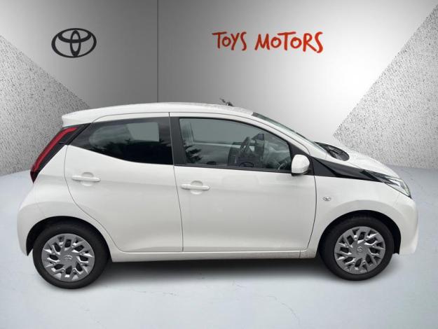 TOYOTA Aygo 1.0 69  X-PLAY  