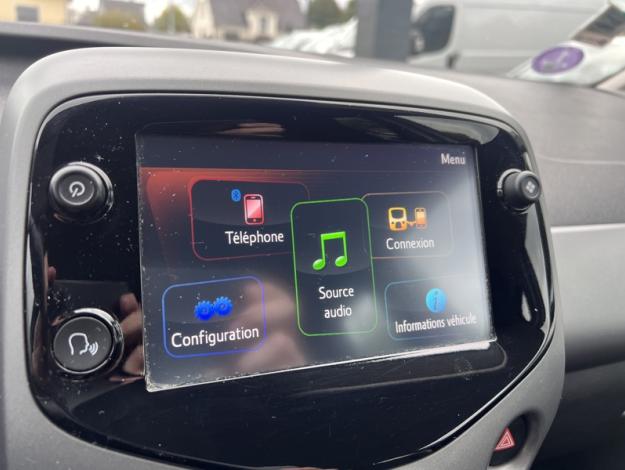 TOYOTA Aygo 1.0 69  X-PLAY  