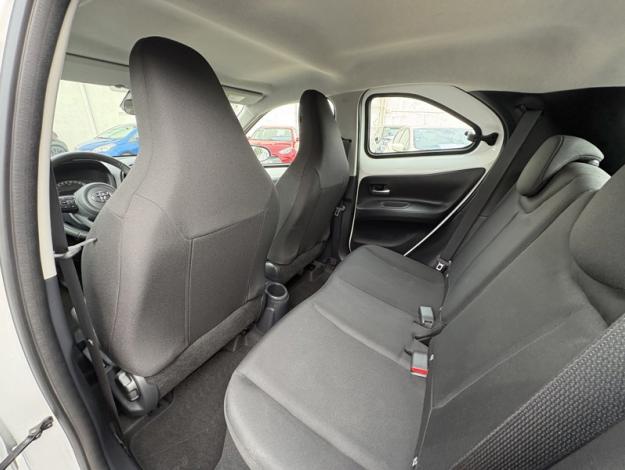 TOYOTA Aygo X 1.0 VVT-I 72 DYNAMIC  