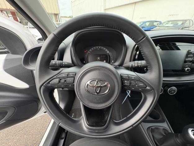 TOYOTA Aygo X 1.0 VVT-I 72 DYNAMIC  