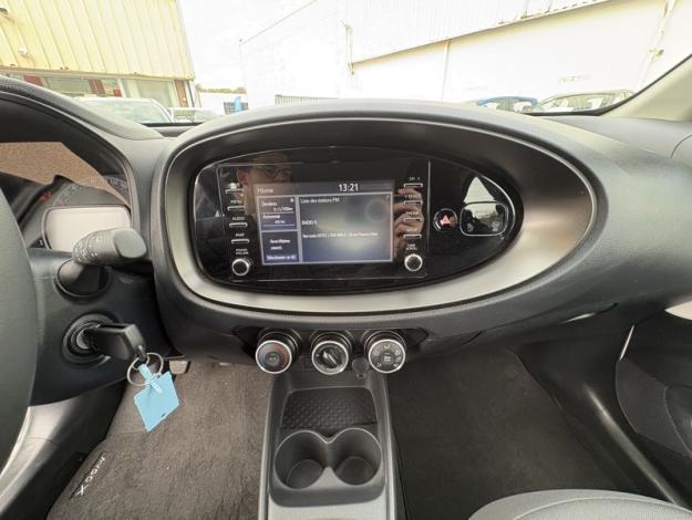 TOYOTA Aygo X 1.0 VVT-I 72 DYNAMIC  