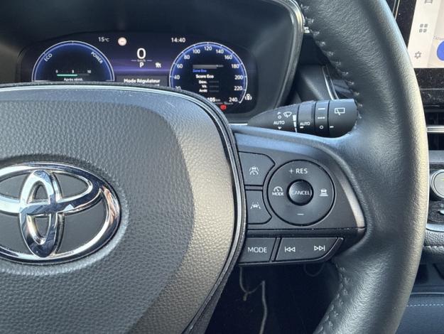 TOYOTA Corolla 1.8 HYBRID 140 COLLECTION  