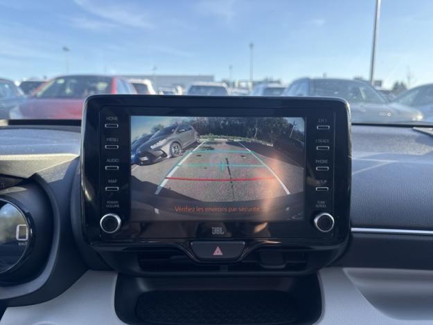 TOYOTA Yaris 1.5 HYBRID 116H ICONIC   