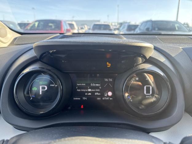 TOYOTA Yaris 1.5 HYBRID 116H ICONIC   