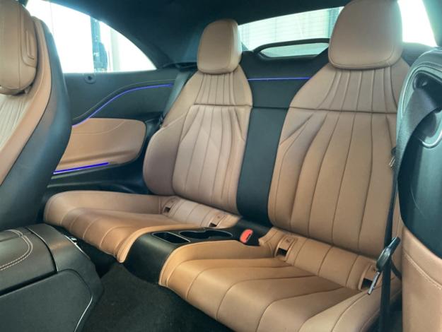 MERCEDES-BENZ CLE 200 Cabriolet AMG Burmester Attelage  