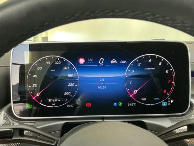 MERCEDES-BENZ CLE 200 Cabriolet AMG Burmester Attelage  