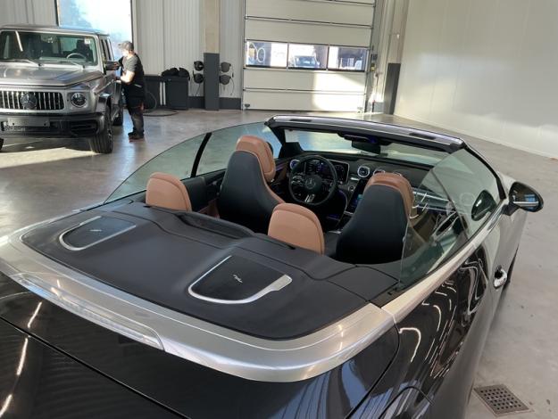 MERCEDES-BENZ CLE 200 Cabriolet AMG Burmester Attelage  