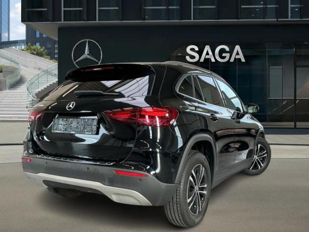 MERCEDES-BENZ GLA 250 e Luxury Line Attelage  