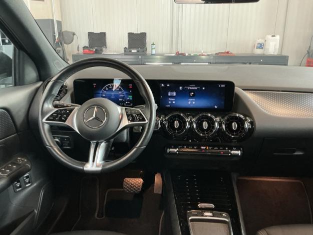 MERCEDES-BENZ GLA 250 e Luxury Line Attelage  