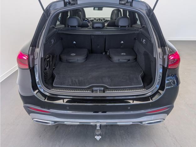 MERCEDES-BENZ GLC SUV GLC 300 e  Hybrid EQ 4MATIC AMG Line  GLC 300 e  Hybrid EQ 4MATIC AMG Line