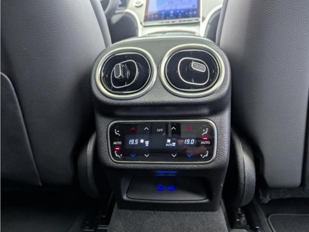 MERCEDES-BENZ GLC SUV GLC 300 e  Hybrid EQ 4MATIC AMG Line  GLC 300 e  Hybrid EQ 4MATIC AMG Line