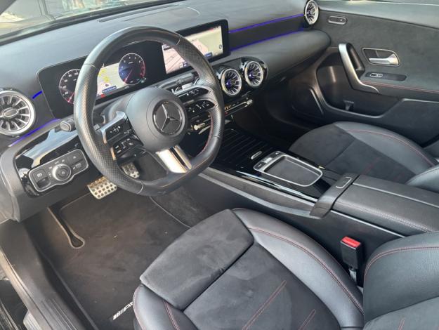 MERCEDES-BENZ Classe A 180 AMG Line  