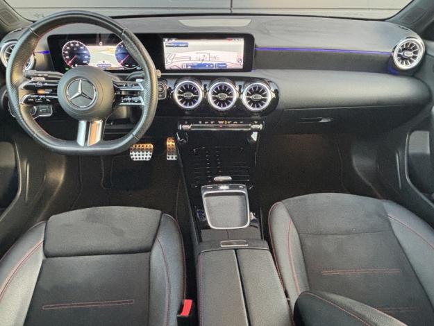 MERCEDES-BENZ Classe A 180 AMG Line  