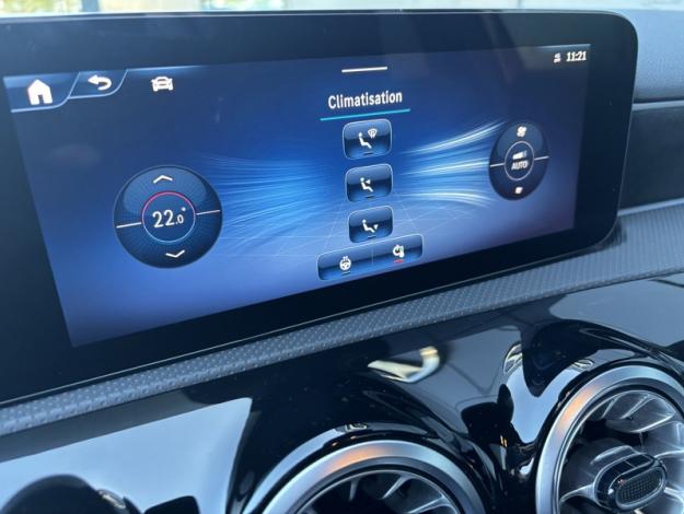 MERCEDES-BENZ Classe A 200 d AMG Line  