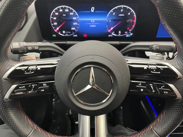 MERCEDES-BENZ GLA 200 d AMG Line  