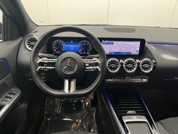MERCEDES-BENZ GLA 200 d AMG Line  
