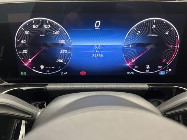 MERCEDES-BENZ GLA 200 d AMG Line  