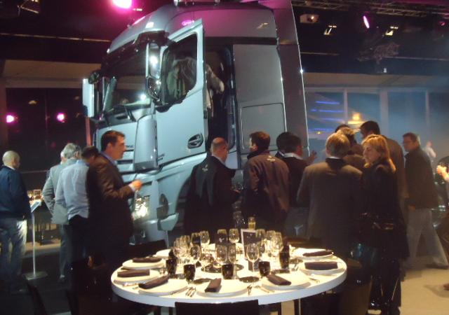 Présentation du Nouvel Actros à Satory