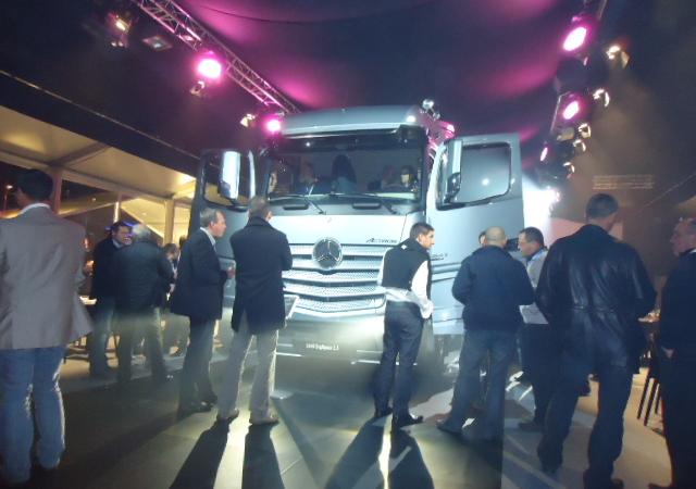 Présentation du Nouvel Actros à Satory