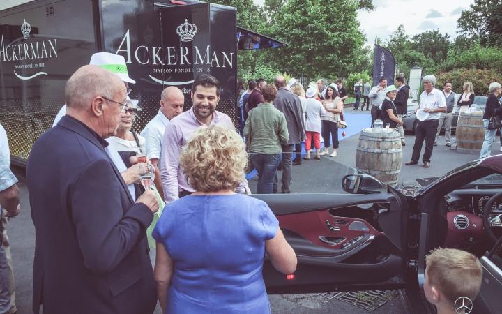 Présentation des cabriolets à Saumur