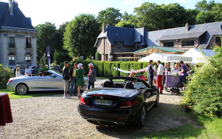 Présentation des cabriolets au Château de Hendecourt