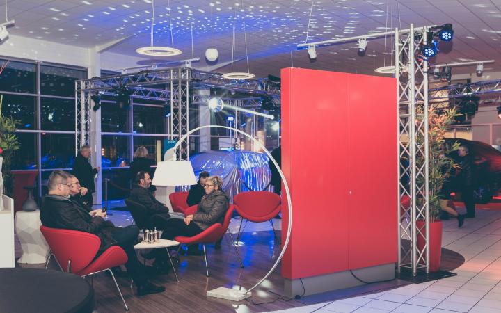 Le Havre : C-HR et Hilux Dakar 2017