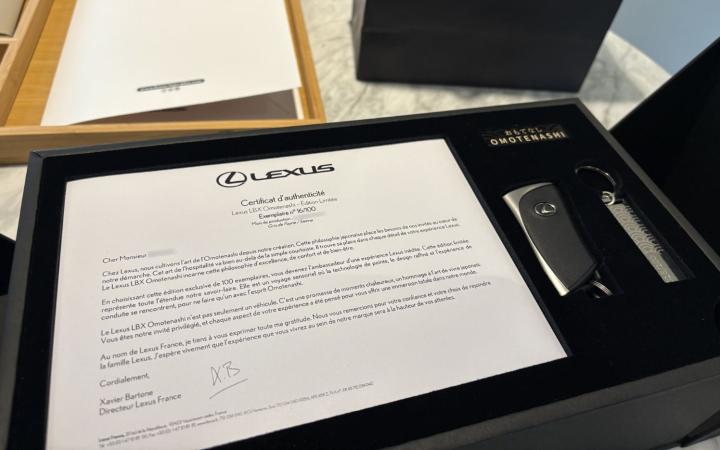 Livraison Exclusive à Lexus La Rochelle