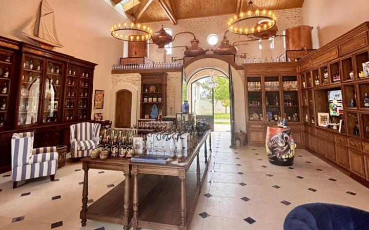 Toys Saintes - Citadelle du Gin