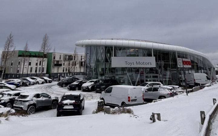 La neige s'invite chez Toys Motors