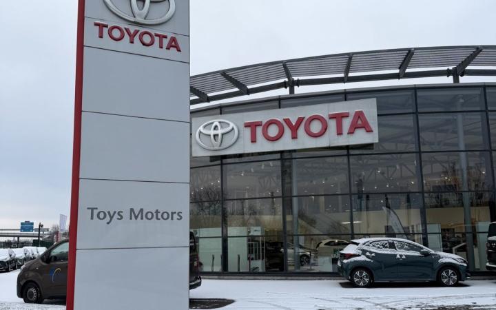 La neige s'invite chez Toys Motors