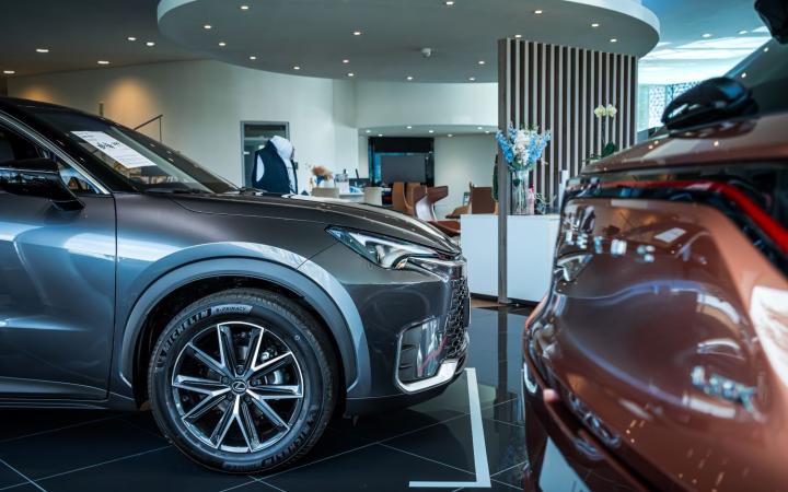 Lexus Tours
