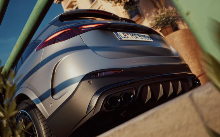 GLC AMG